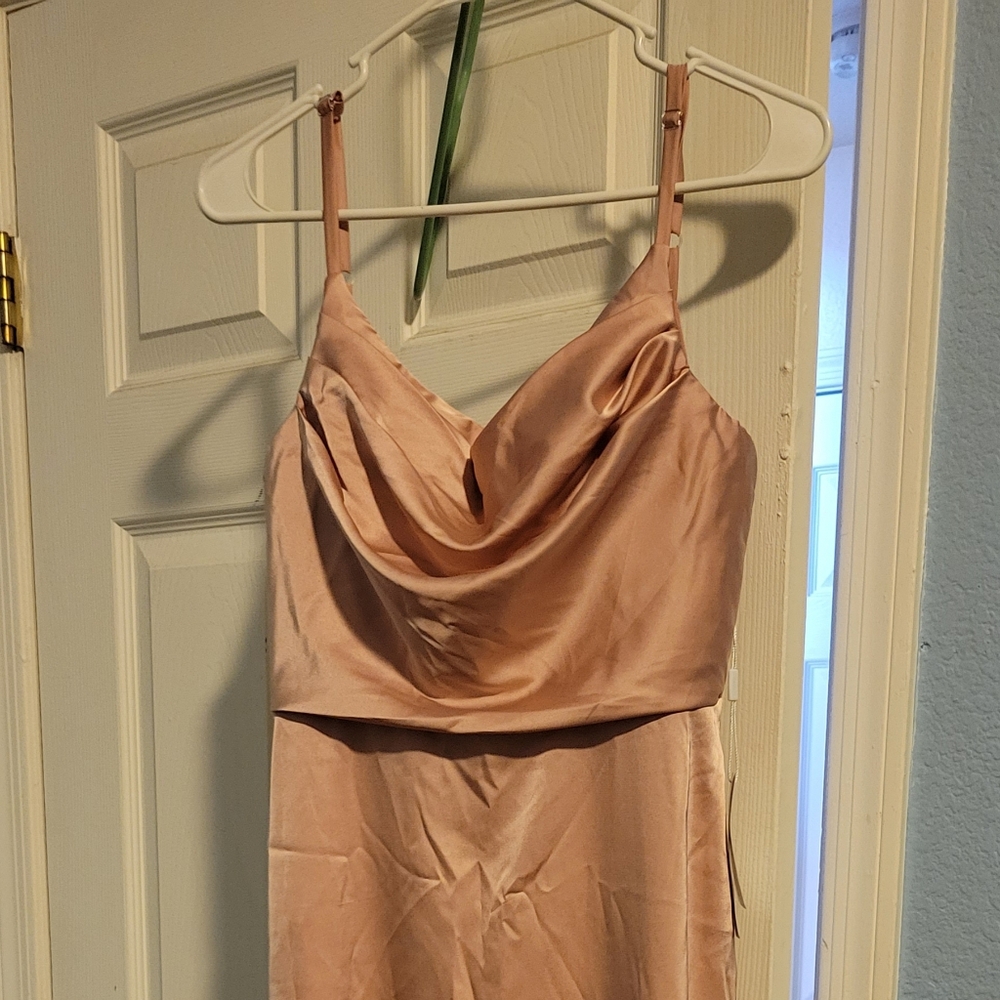 Somifa gown